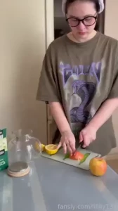 The asset in my profile died so here s a two-minute video of me making
