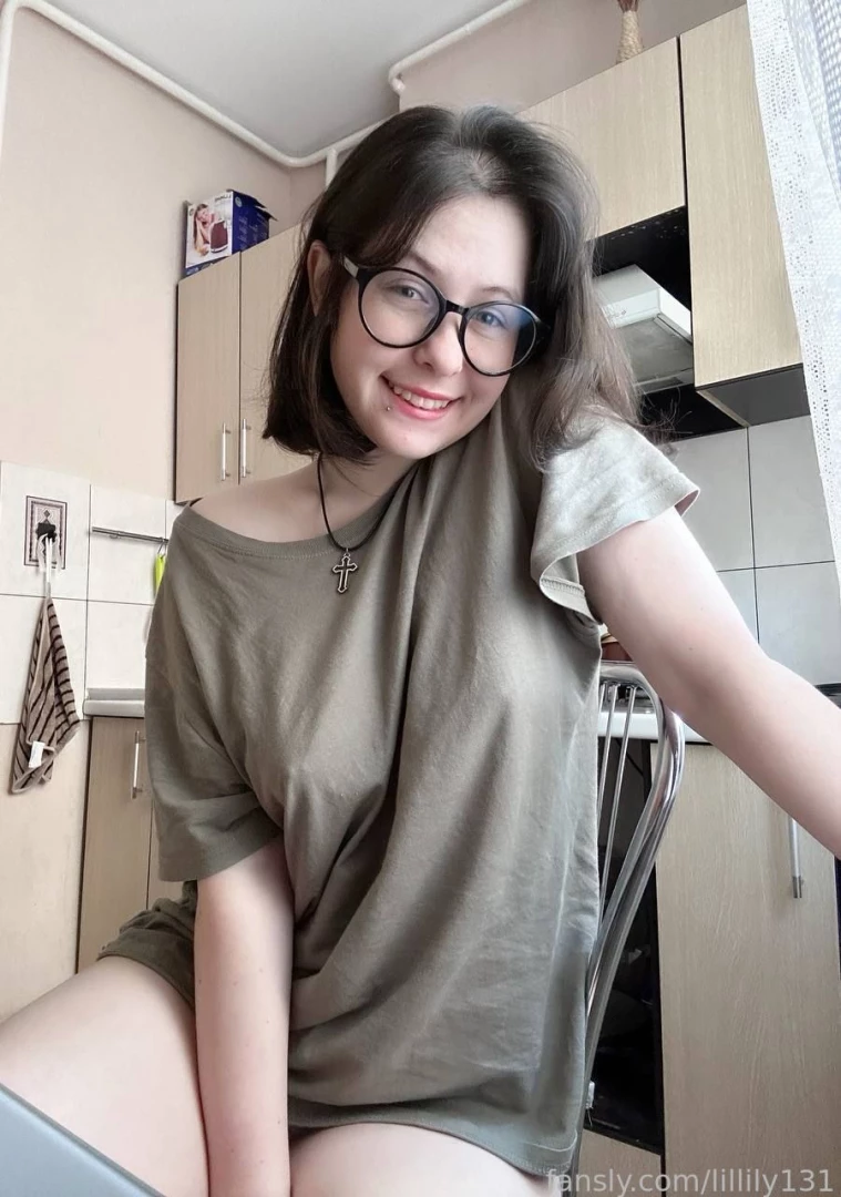 Have a lovely sunday evening everyone fyp boobs teen gfe bigboobs 