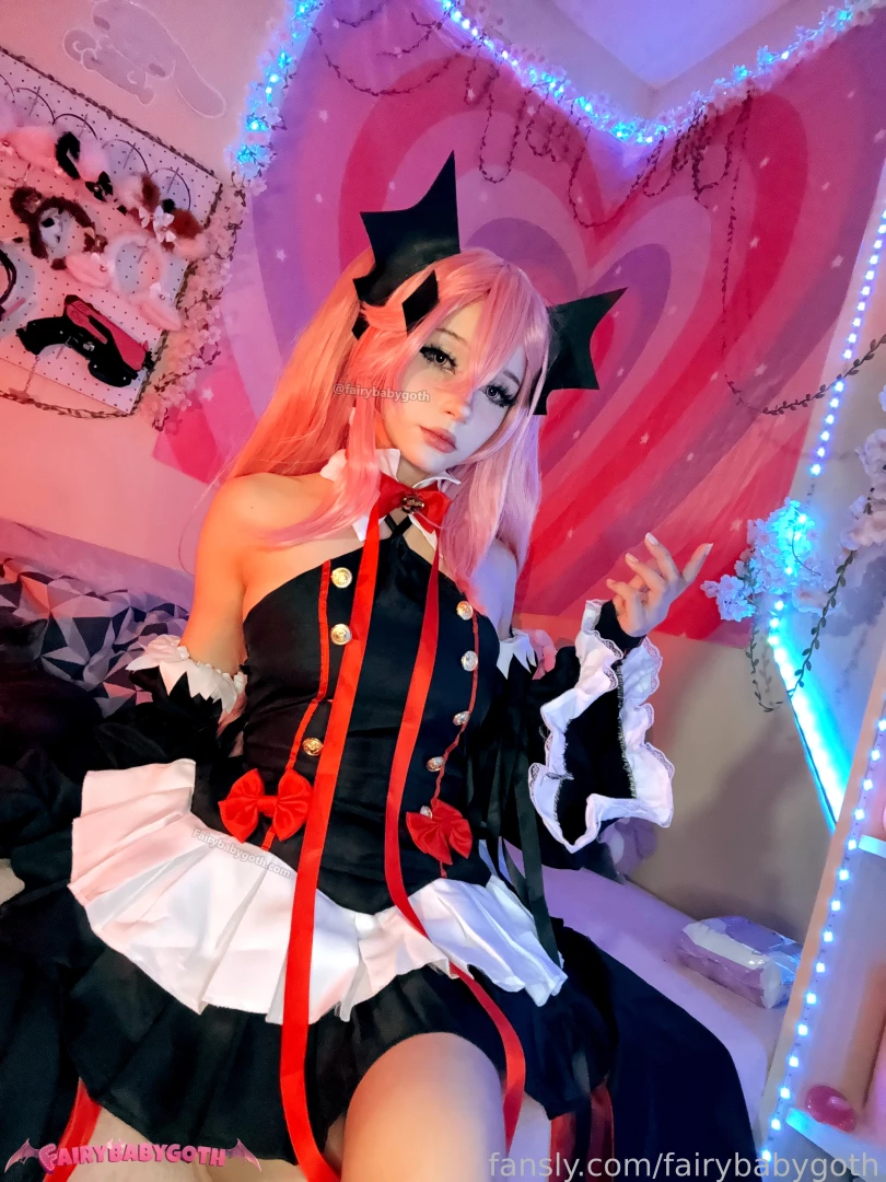 I had a lot of fun playing the cute vampire girl role krultepes 