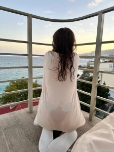 Very beautiful view girlnextdoor bigass ass nerd