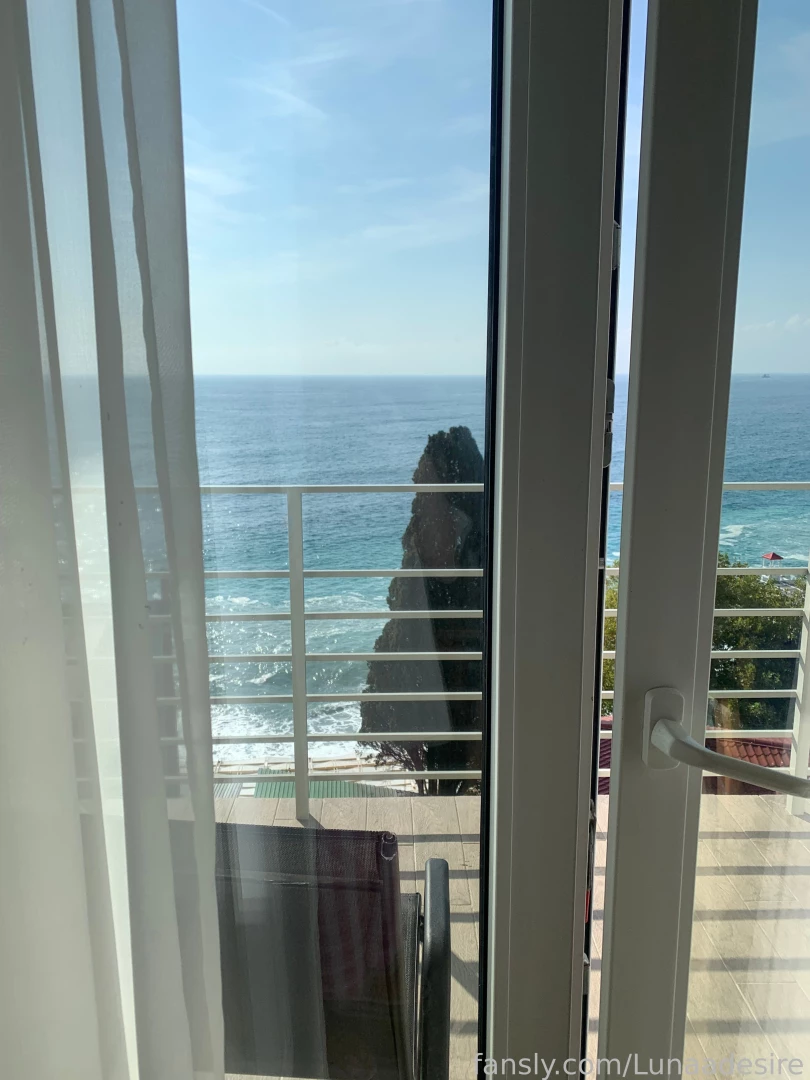 I say goodbye to a beautiful view i would like to always wake up to part 1 