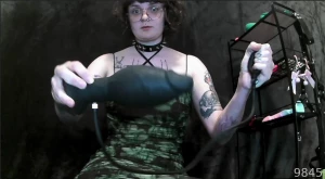 Tip 3 to see me fuck myself with this inflatable toy inflate