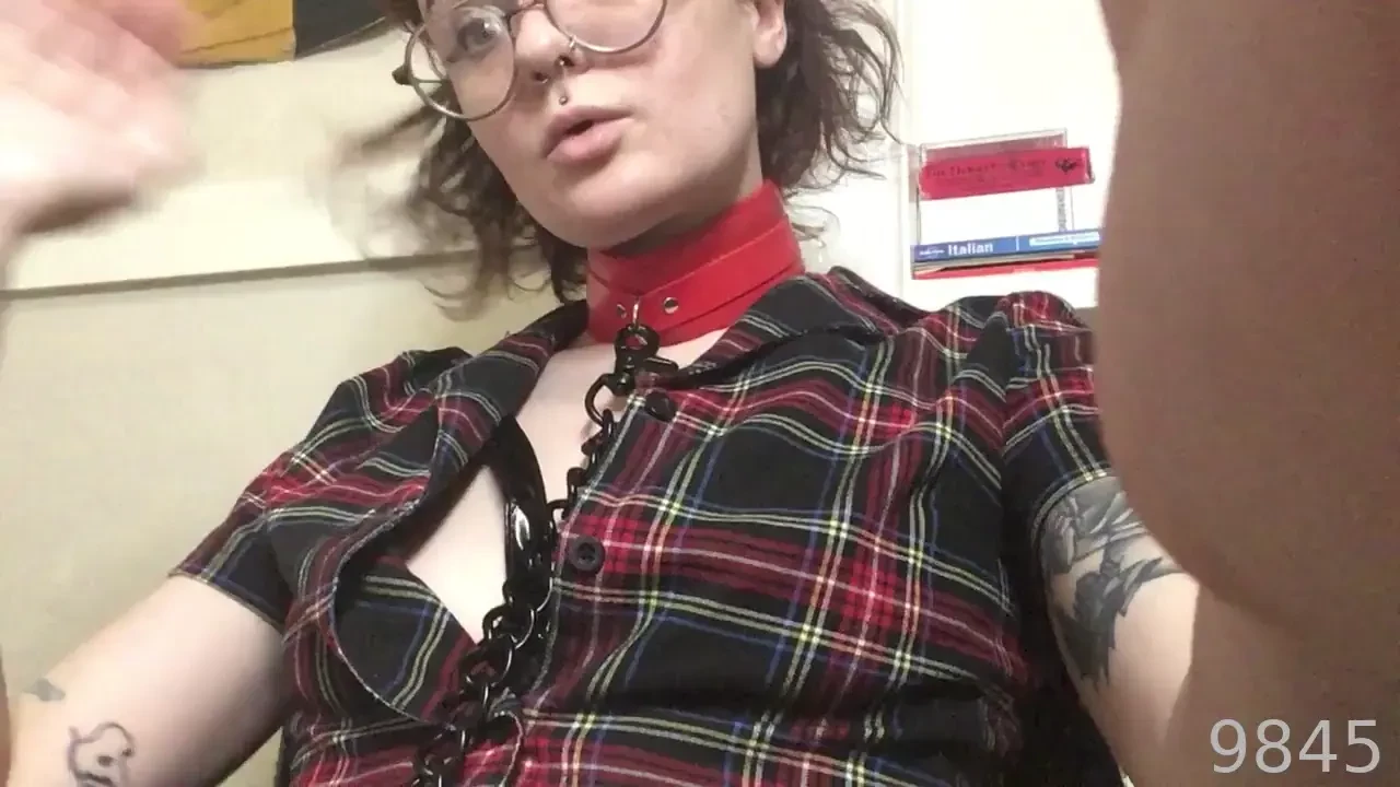 Hi alt boobs plaid fyp 