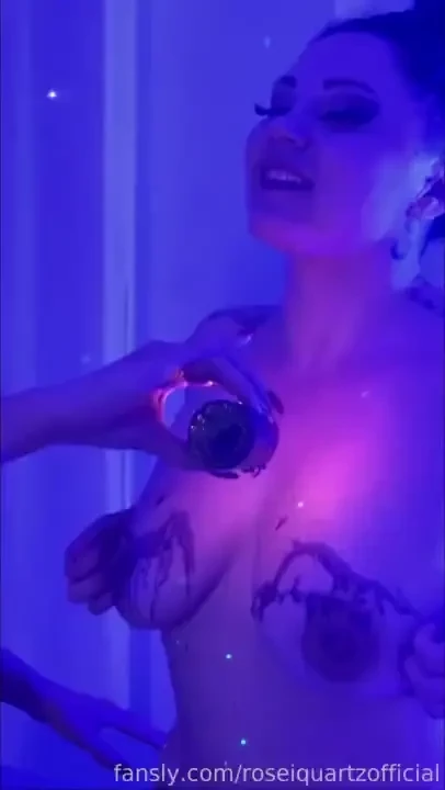 Wax play with likemyashe nbsp marsofearthh nbsp canadiancomiccutie wax 