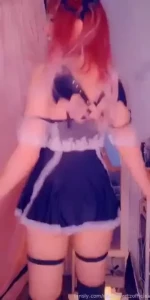 Subpire booty wiggles