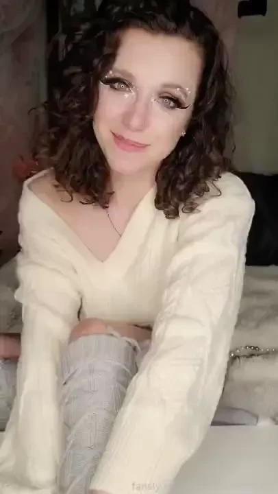 A soft dommy foot joi 11 min - custom filmed with permission to share 