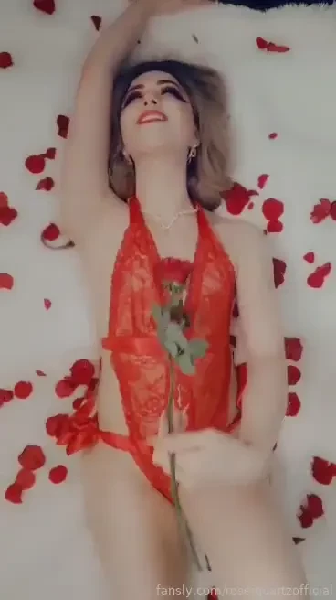 New bed of roses solo pov content and photo package will be released 