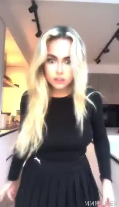 Whoops my top fell up bigtits naturaltits tits tiktok cute petite 