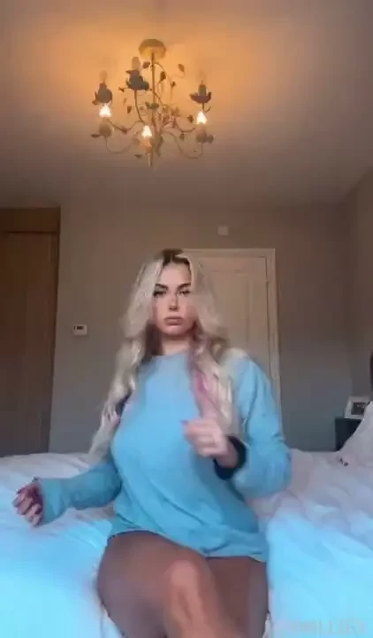 Comment for the uncensored version bigtits collegegirls petite cute 
