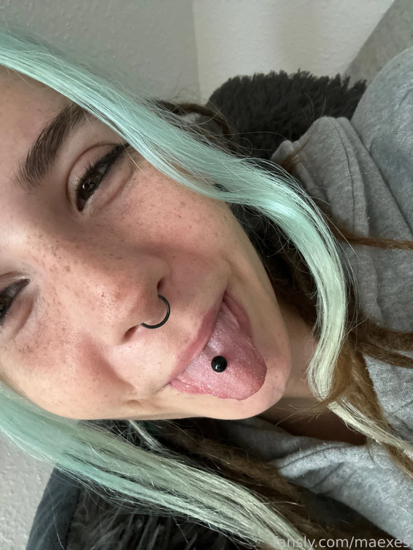 Hey daddies 3 barelylegal teen young petite babygirl daddysslut 