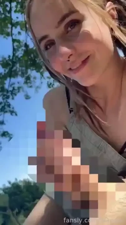 Always love to tease an old perv with my little girls smile and those 