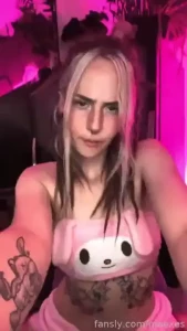 I m the girl u d die for barelylegal teen young petite babygirl