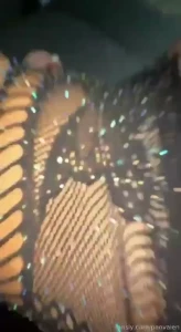 Uff look how nice they suck my pussy uff mira que rico chupan mi co o