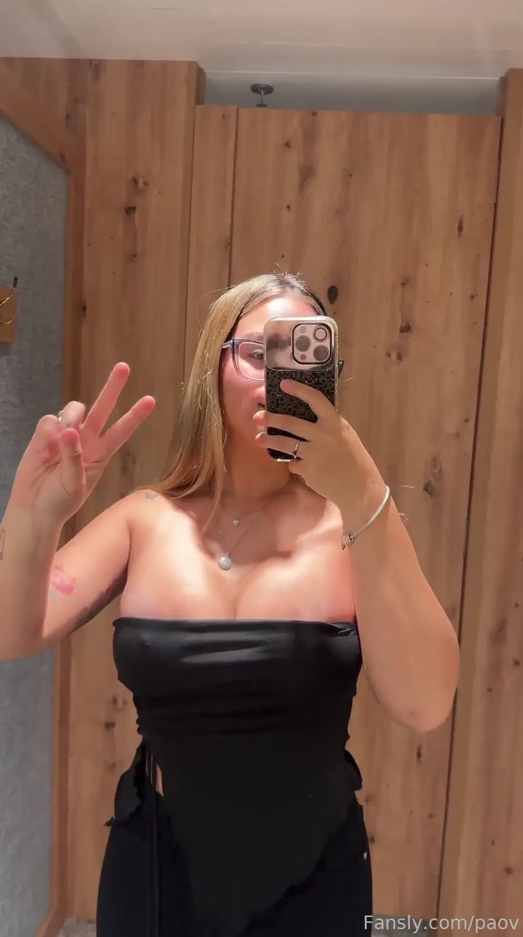 I feel like a naughty girl do i look naughty in this outfit paovalen 