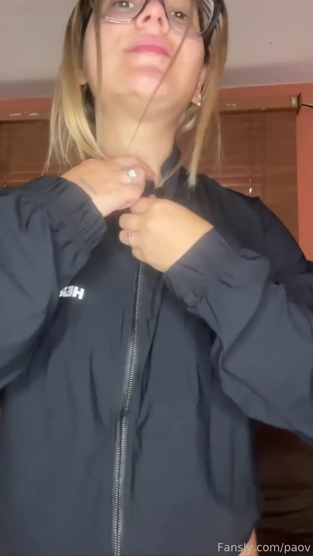 Does your cock get harder when you see me paovalen ass pussy young 