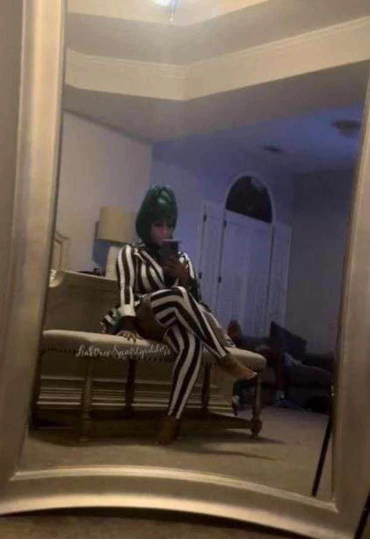 Posted the pics just in time i was a bit tipsy 