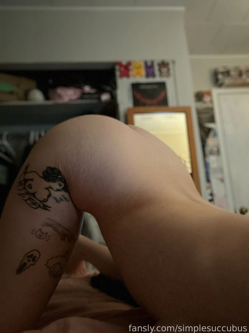 Big boobs and tattoos that s what sexy bitches are made of fyp nude part 3 