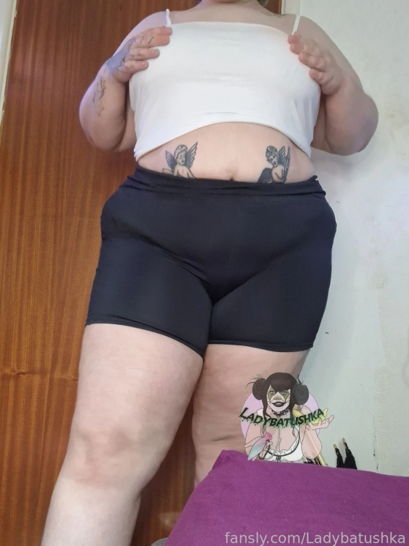Gym vibes lt 3 bbwgoth goth alternative bbw british solo tattoos 