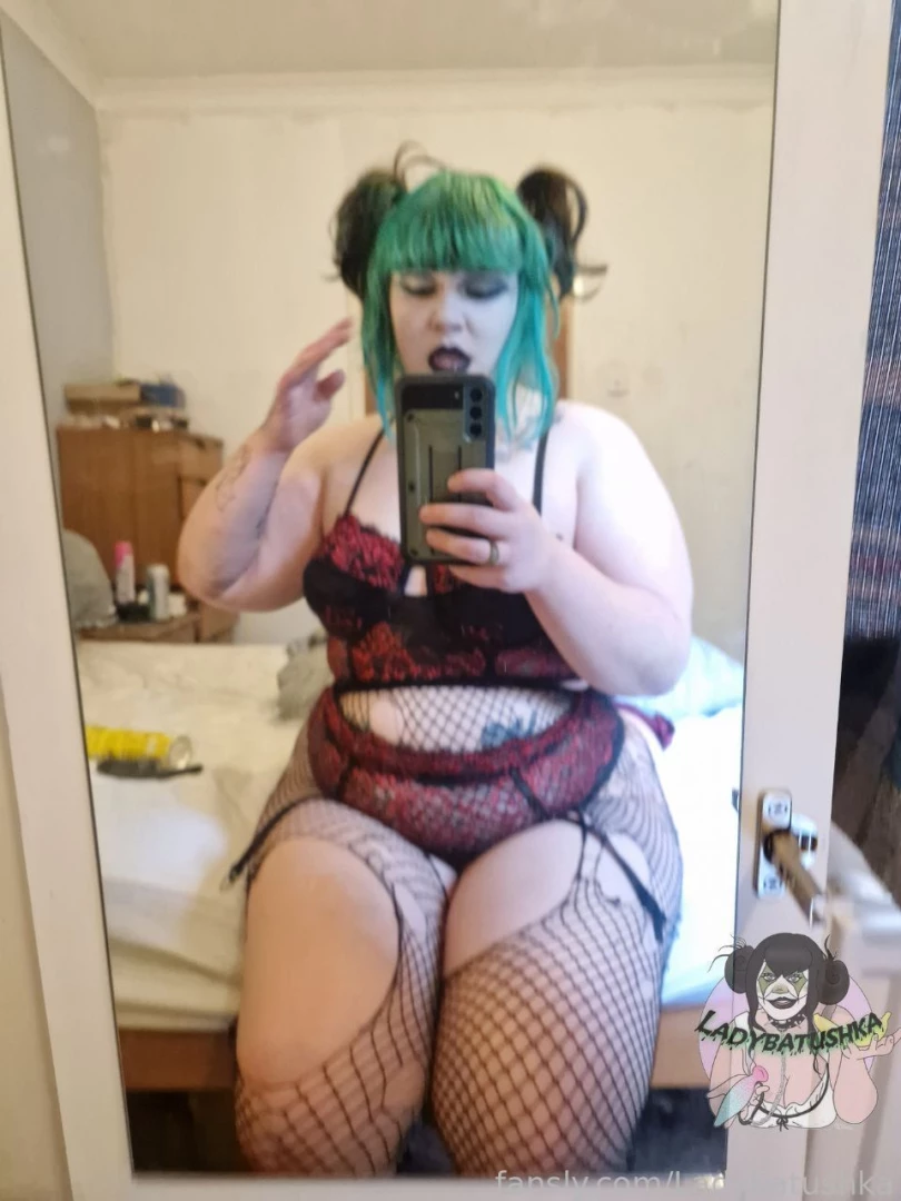 Random lt 3 gothgf alternative bbw plussize alternative goth piercings part 1 