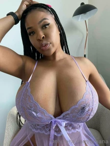 Moanday means one thing check your dms