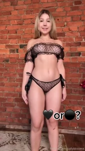 I want to strip this bra for you or should i stop fyp babyface