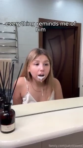 How can i make you smile fyp babyface babygirl girlnextdoor skinny