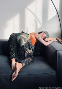 Oh sorry didn t see you there fyp tallgirls tattoos feet ass