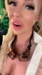 Is your wood throbbing for me baby let me see send your best dick pic