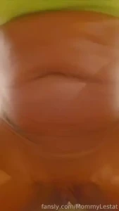 I was coming from the beach and i can t hold my pee any longer i can