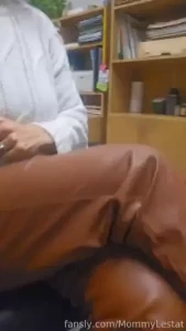 Happy monday my love i ll send you lots of love and kisses to start