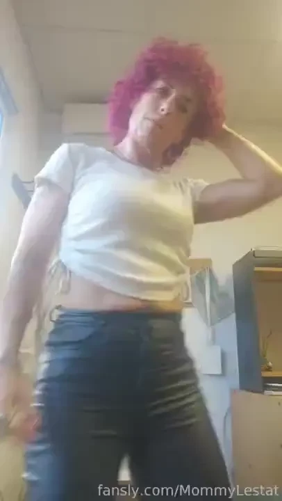 Hey i m back ready to have fun together gilf granny over50 fitmilf 