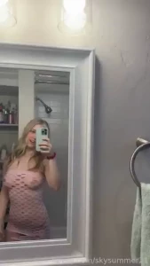 Subscribe to the daddy tier to unlock 13 full length videos of me