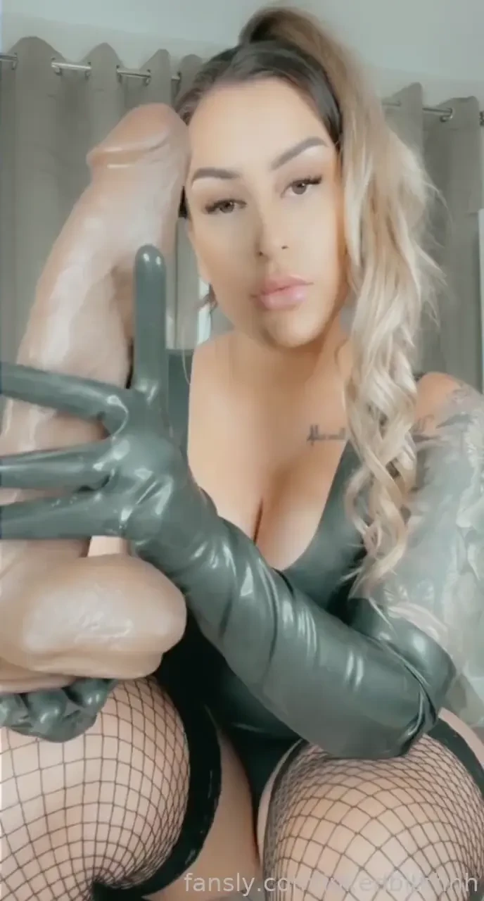 Anal training for gaping whore wannabes - i m going to start with the 