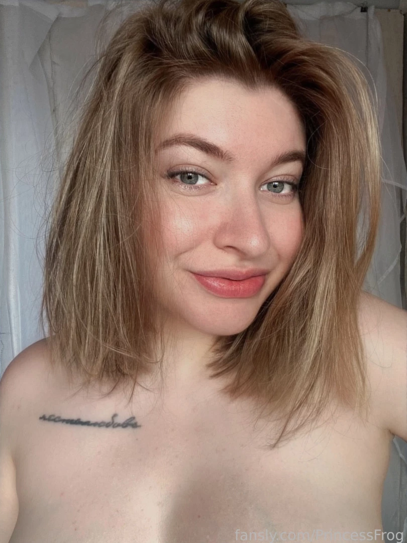 My pretty face for reminding you how cute i can be fyp blonde student 