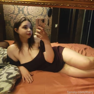 One click to strip me what can be easier shorthair brunette onoff