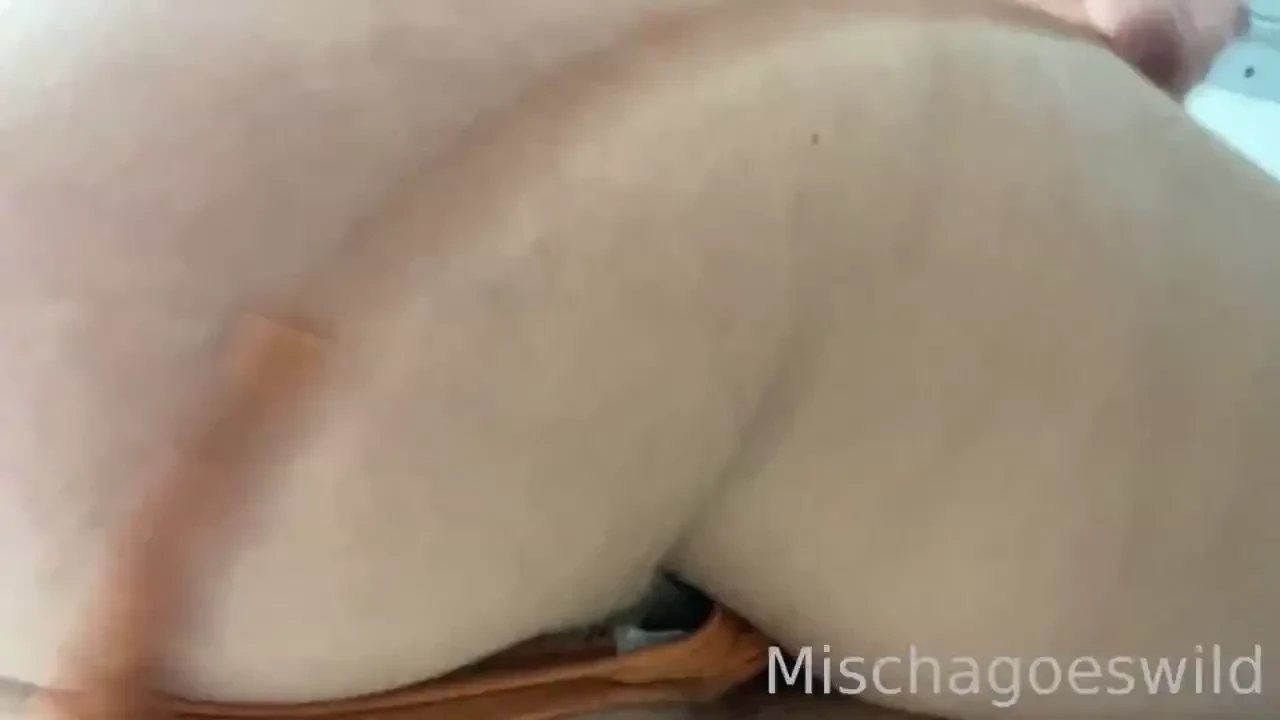 Peeing at the gym - with dancing to the radio flashing and silly faces 