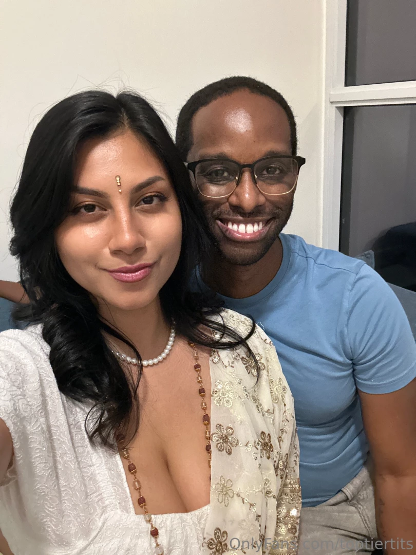 Trying to force myself to take more sfw pictures with my scene part 1 