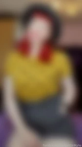 Here is a free exclusive bonus picy of today s look for my silver