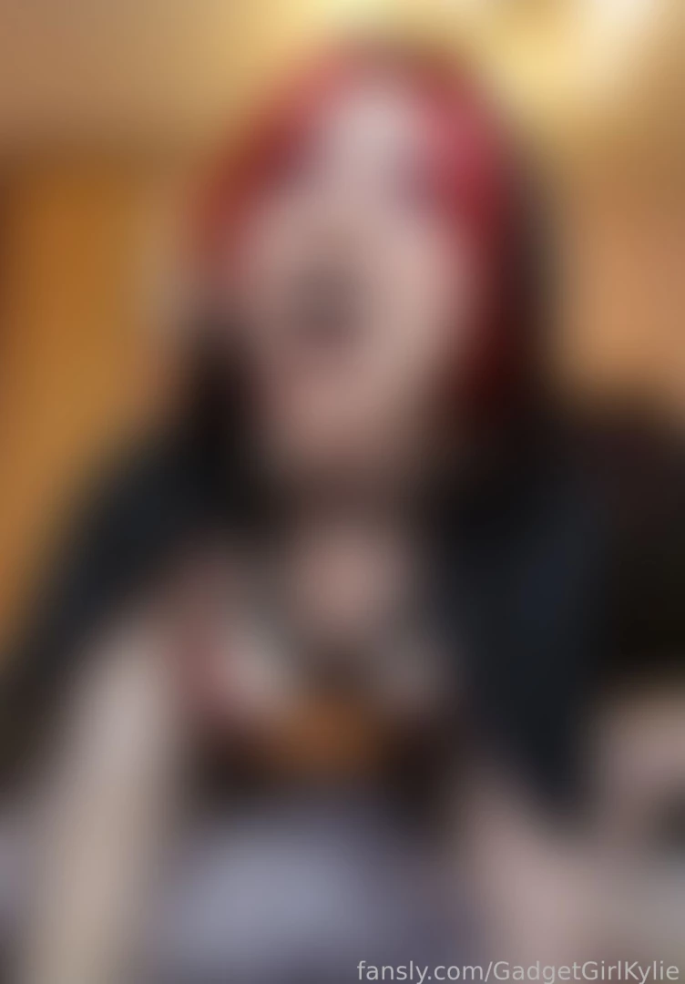 Vampire cosplay careful i bite lovely view of fangs and booba in this 