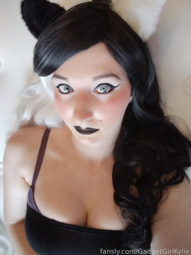 Kitty girl cosplay so i heard you like cat girls do you like my tail 