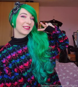 Who remembers this look gadgetgirlkylie blueeyes cosy cozy warm