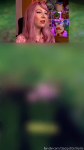 Shiny corphish reaction youtube short from pokemon violet the teal