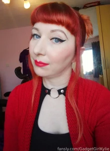 Feeling cute and cool today more of the look body on show in pic 2 for part 1