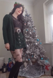 A christmas look i did in 2021 i look super tall here amp my outfit is
