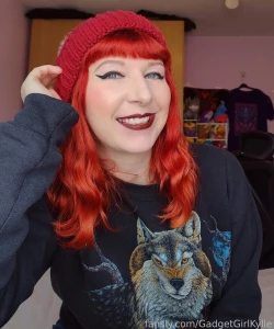 It s cold today so i ve gone cosy warm mode red redhead redhaired
