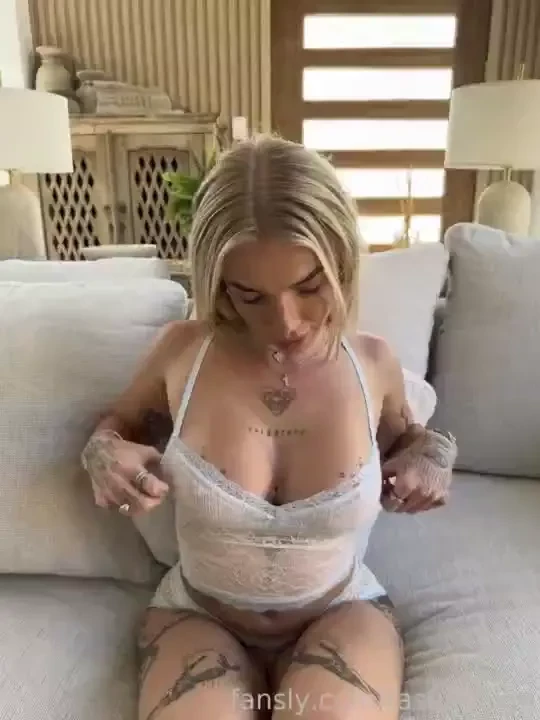 You got something i need mootshaving tashmoot fyp tashapaige 