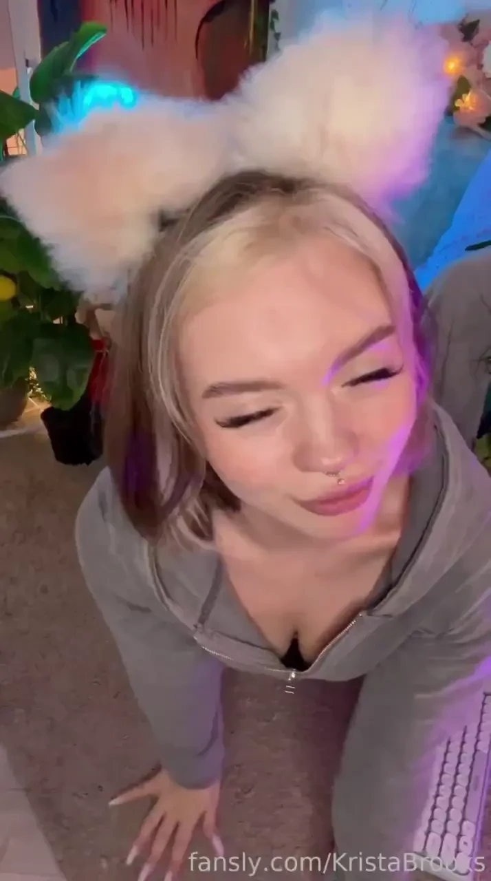 Catgirl teen cute kawaii petplay sweet natural uwu cosplay waifu 