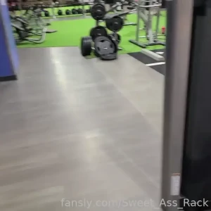 Public t amp a flashing fyp amateur milf public flashing bigtits part 12