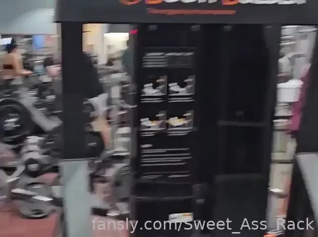 Public t amp a flashing fyp amateur milf public flashing bigtits part 8 