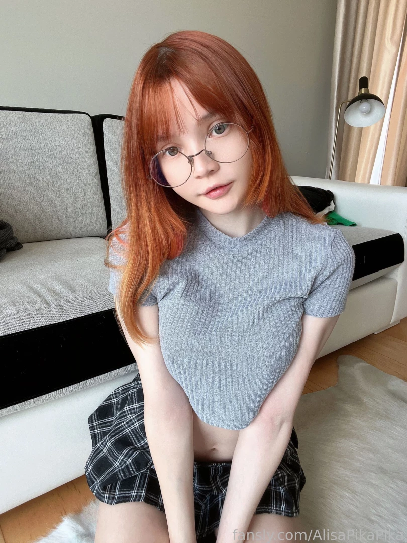 Hewwo sorry for being not so active last days i took a break for my 